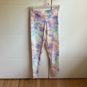 Forever21 pastel colors leggins size XS 

Workout clothes